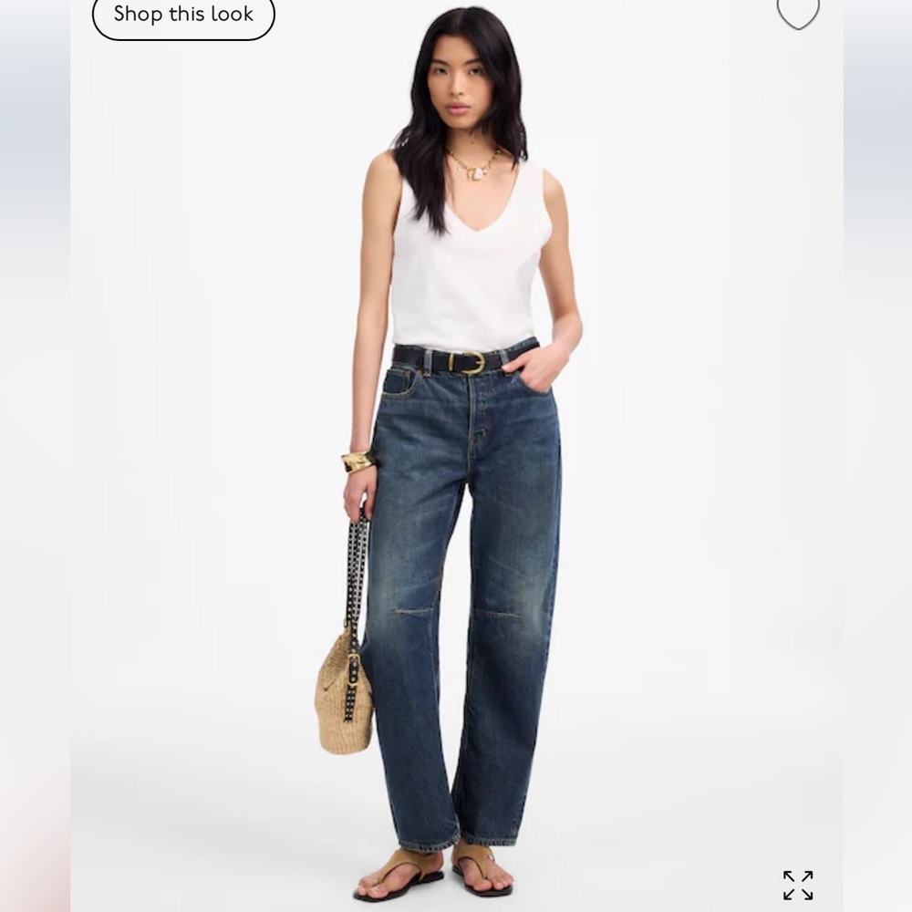 Madewell Dark Wash darted barrel Jeans